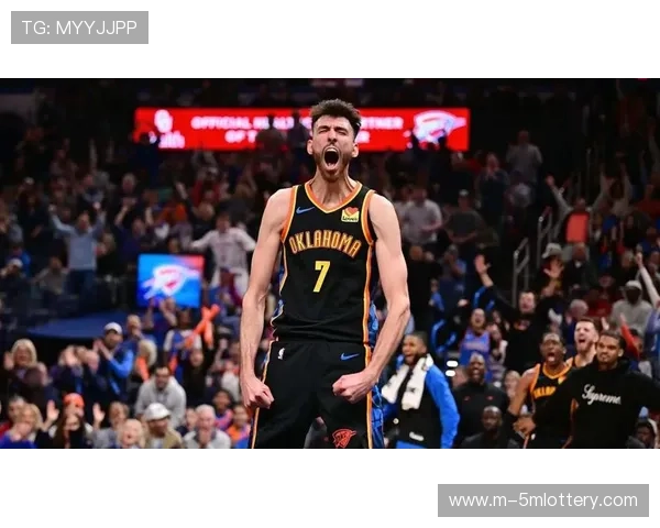 霍姆格伦防守端成长记：从新秀到雷霆防守核心