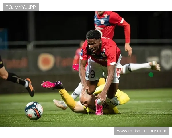 欧联附加赛：里尔主场迎战贝尔格莱德红星